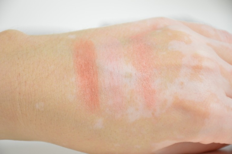 Maybelline Master Heat Allik Affinitone Allik