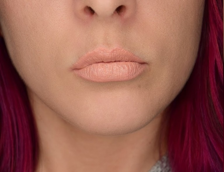 Avon Mark Epik Ruj Avon Mark Epic Lip Tum Renkler