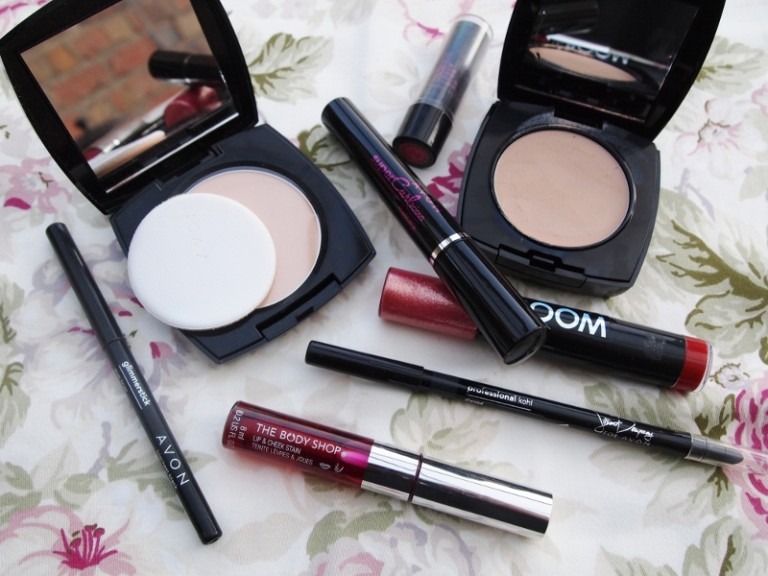 Avon True Color Pata Krem Fondoten