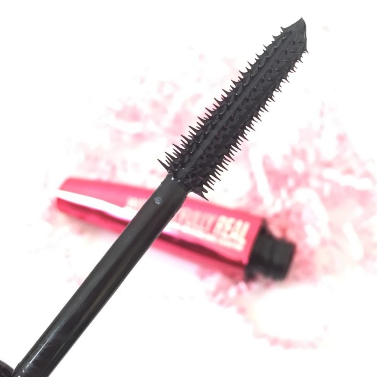 Rimmel London Wonderfully Real Maskara