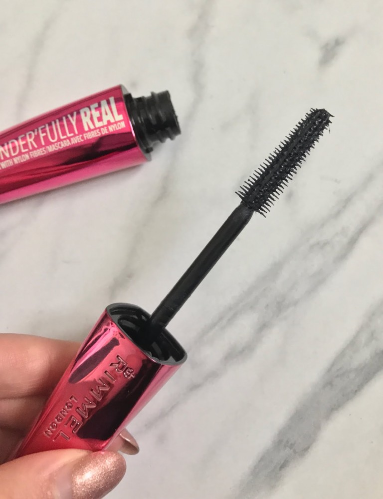 Rimmel London Wonderfully Real Maskara