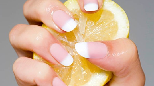 Sararmış Tırnaklar Nasıl Beyazlatılır? — Ojeden Dolayı Tırnak Sararması