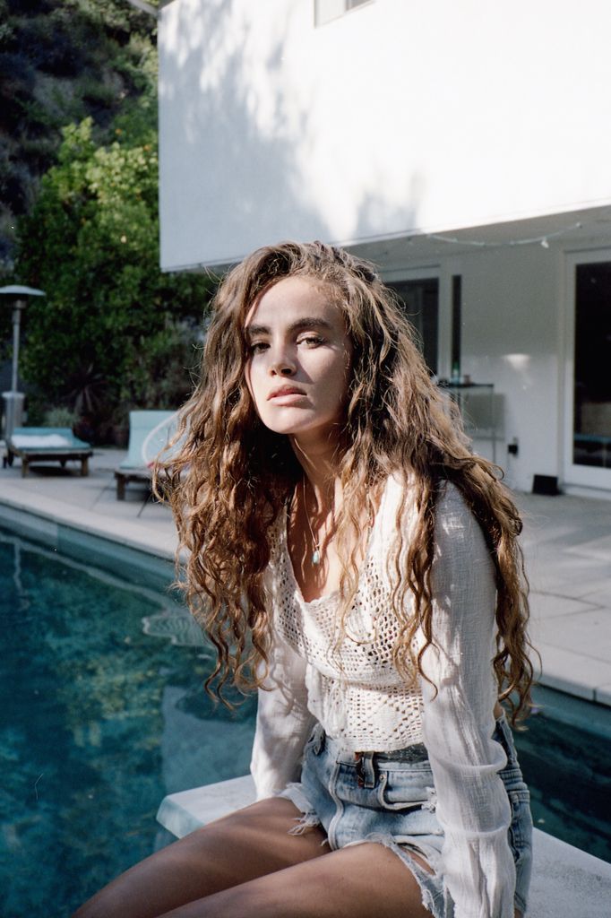 Kivircik Saclar Icin 4 Bakim Yagi Onerisi