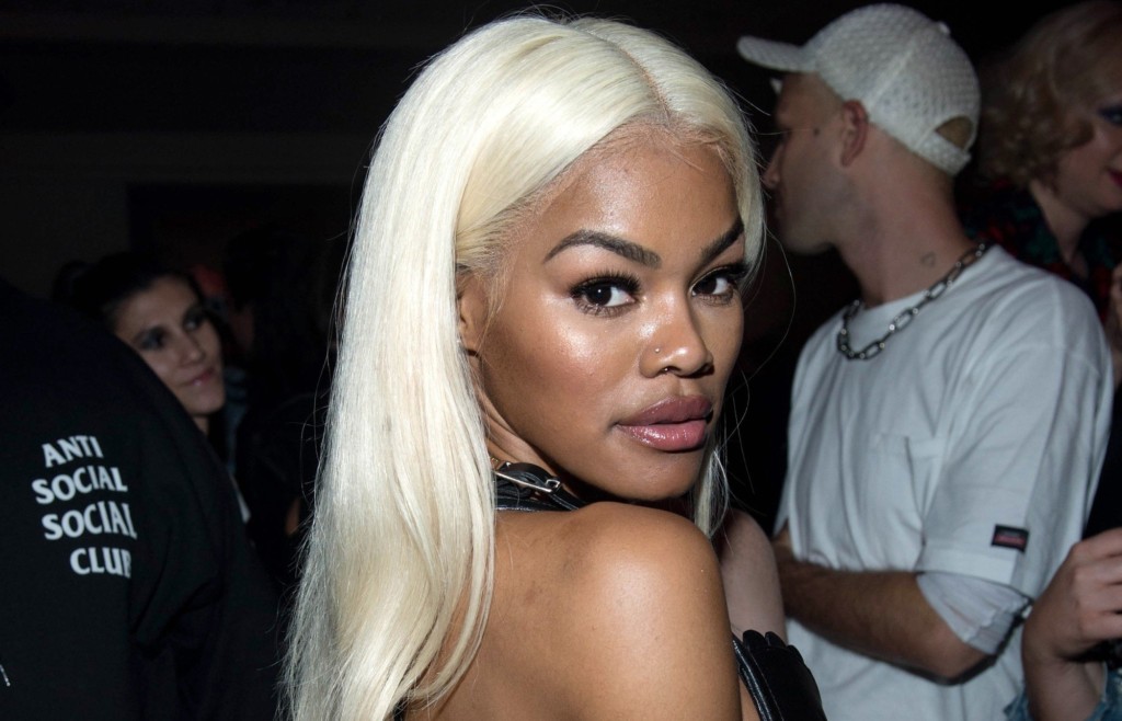 Platin Sac Rengi Kimlere Yakisir