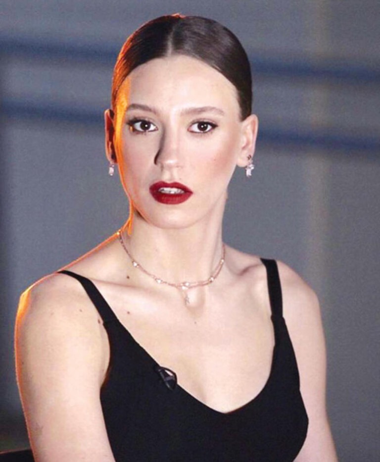 Unlulerin Topuz Sac Modelleri