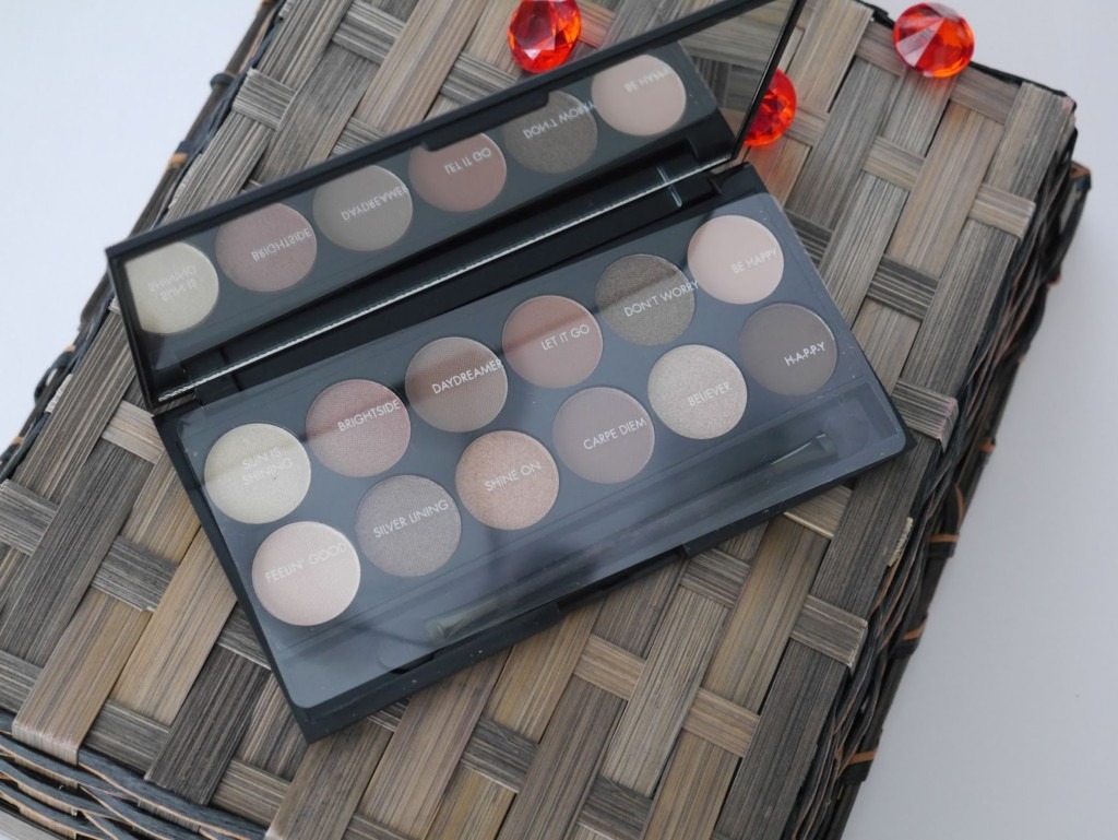 Sleek I Divine Palet A New Day