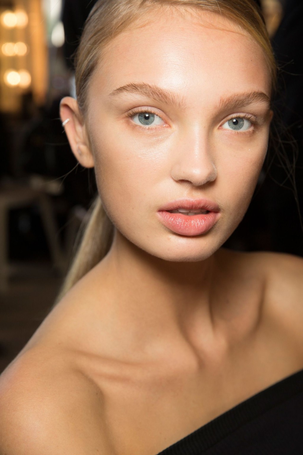 Her Cilt Sorunu Icin Cozum Olacak 10 Yuz Serumu