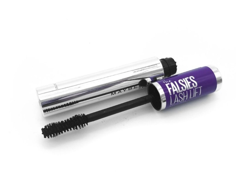 Maybelline Falsies Kirpik Lifting Etkili Maskara