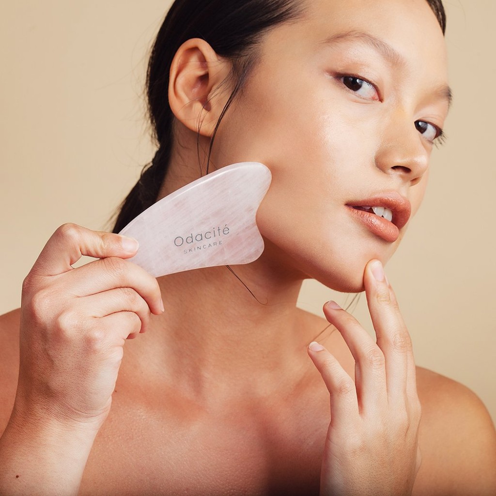 Gua Sha Nedir Gua Sha Tasi Nasil Kullanilir