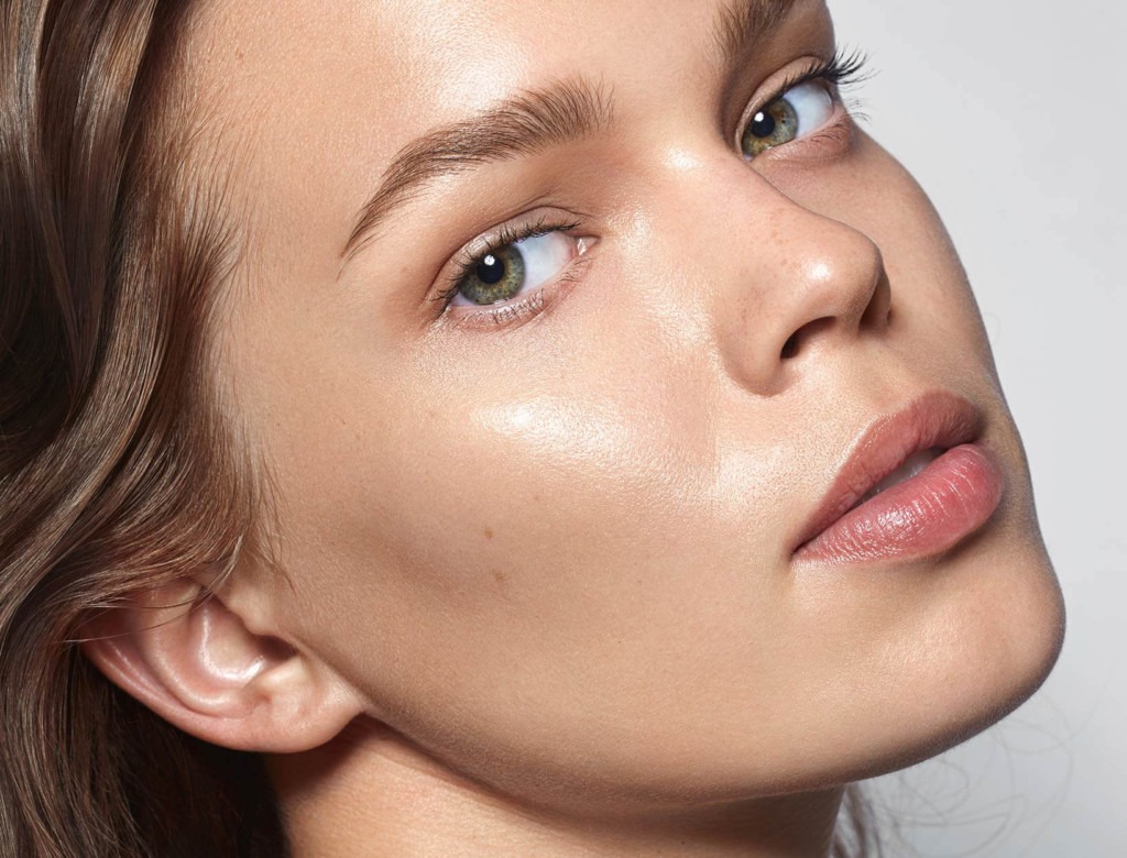 Karma Ciltler Icin En Iyi 7 Nemlendirici