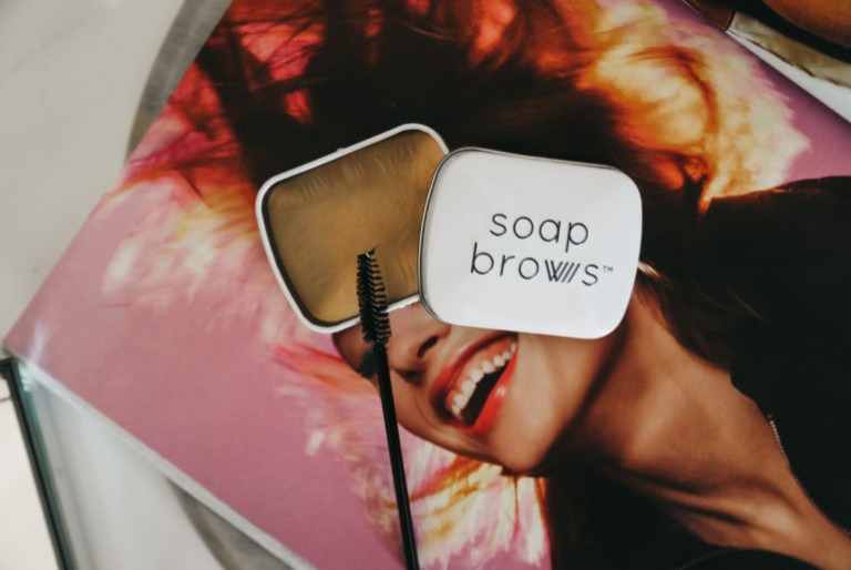 Sabun Ile Kas Sekillendirme Kas Sabunu