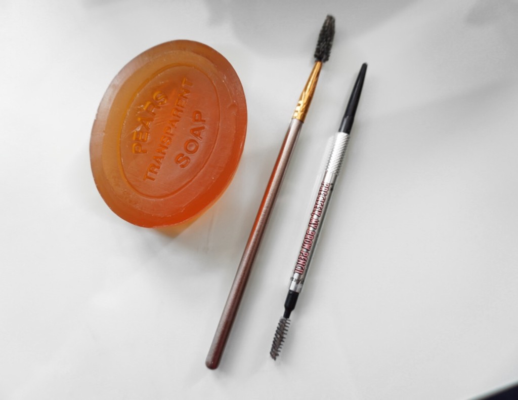 Sabun Ile Kas Sekillendirme Kas Sabunu